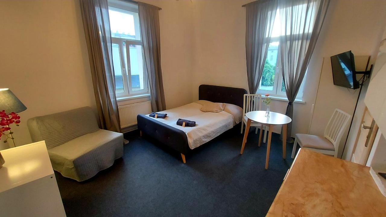 City Sopot Pokoje I Apartamenty Na Deptaku Exterior photo